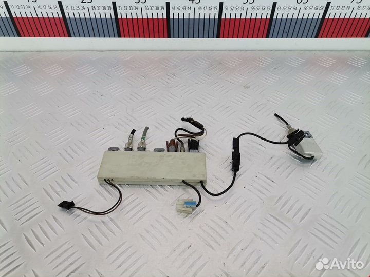 Усилитель антенны BMW 5 E39 1999 65258378090