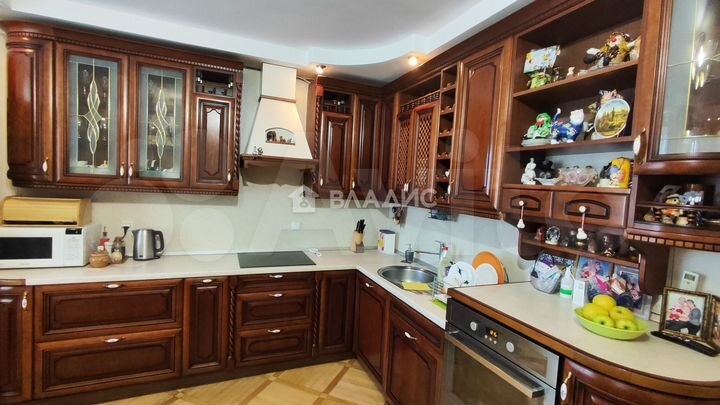 3-к. квартира, 115,2 м², 13/14 эт.