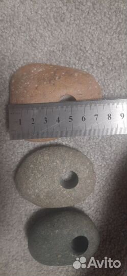 Камешки с отверстием