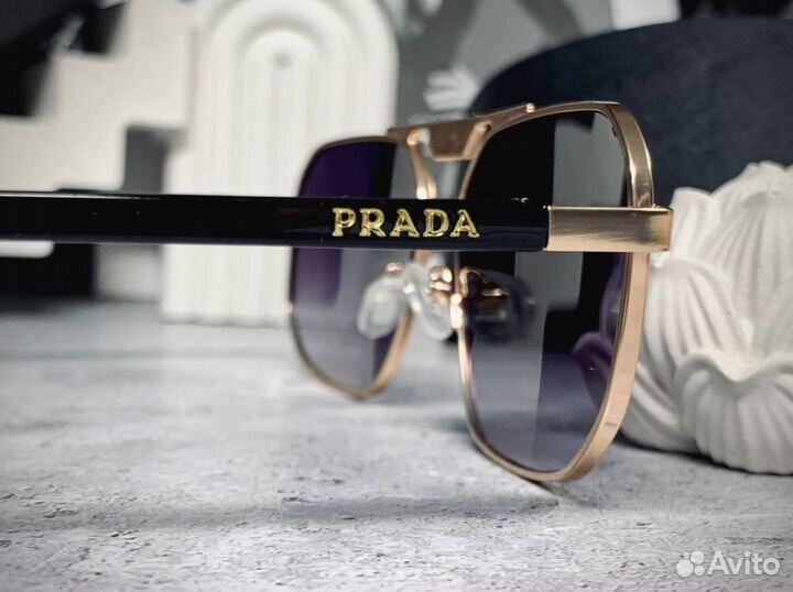 Очки Prada Aviator золотые