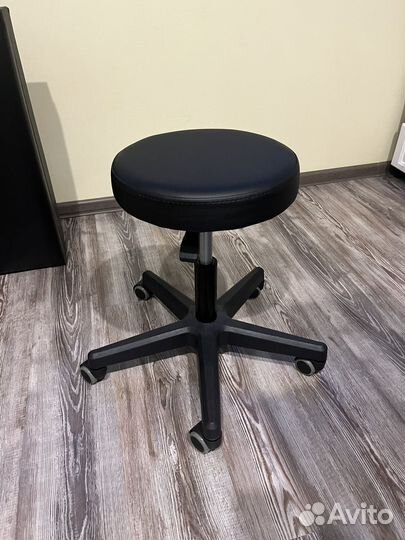 Стул для мастеров бу