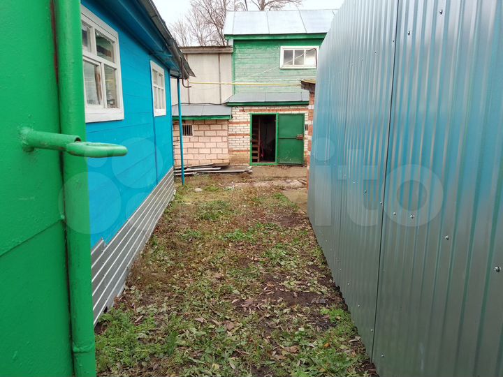 Дом 37 м² на участке 28,5 сот.