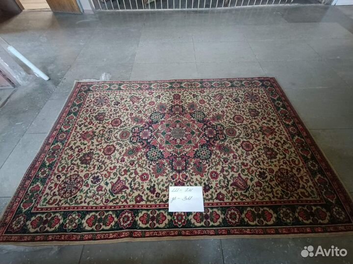 Ковер шерстяной 2х3 б /у