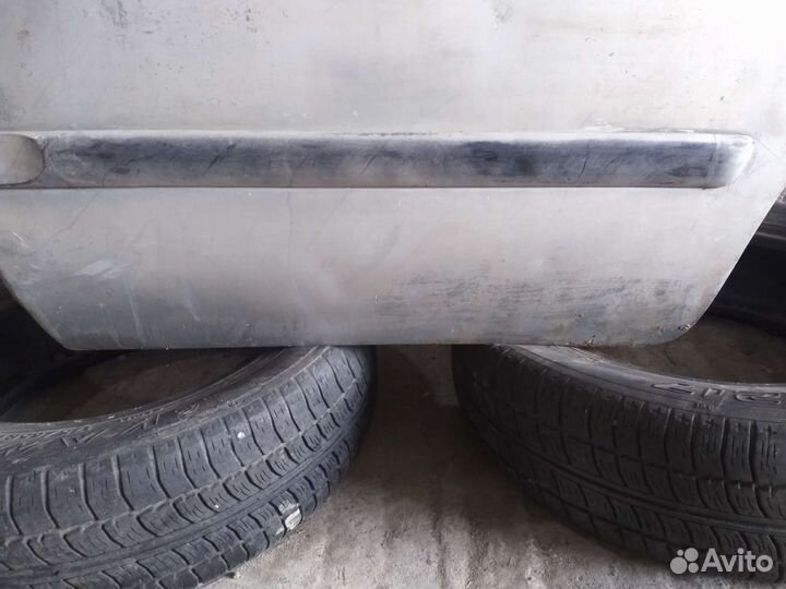 Задняя левая дверь nissan almera, pulsar