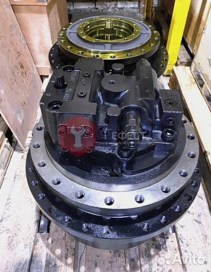 Бортовой редуктор Doosan S300LC