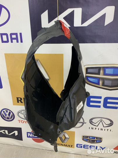 Подкрылок передний Nissan teana J33 Прав