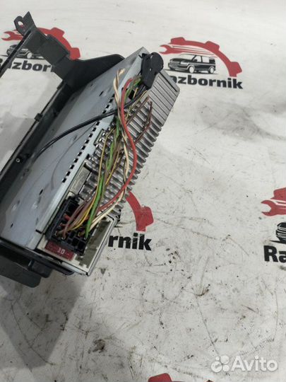 Магнитола Mercedes Vito W639 2.1D 2007