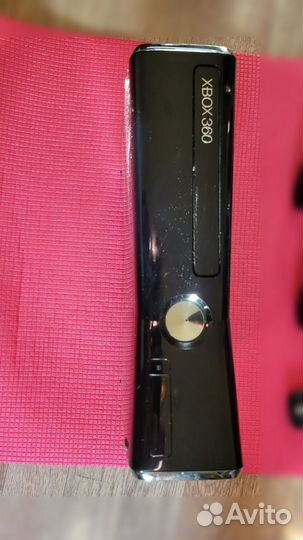 Xbox 360 S не прошит, много игр
