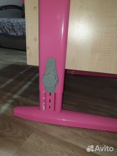 Стол письменный. Детская растущая парта со стулом