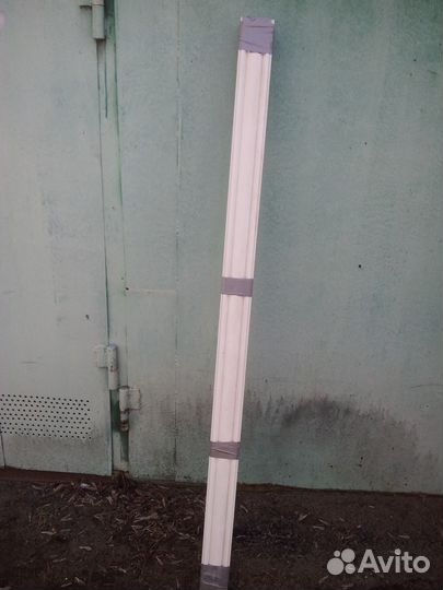 Угловой поворотный профиль Rehau L 156.5 мм