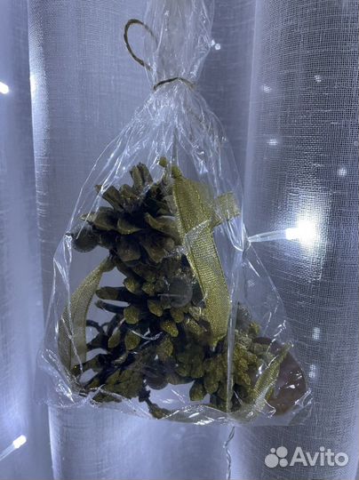 Елочные игрушки