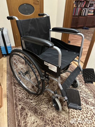 Коляска инвалидная