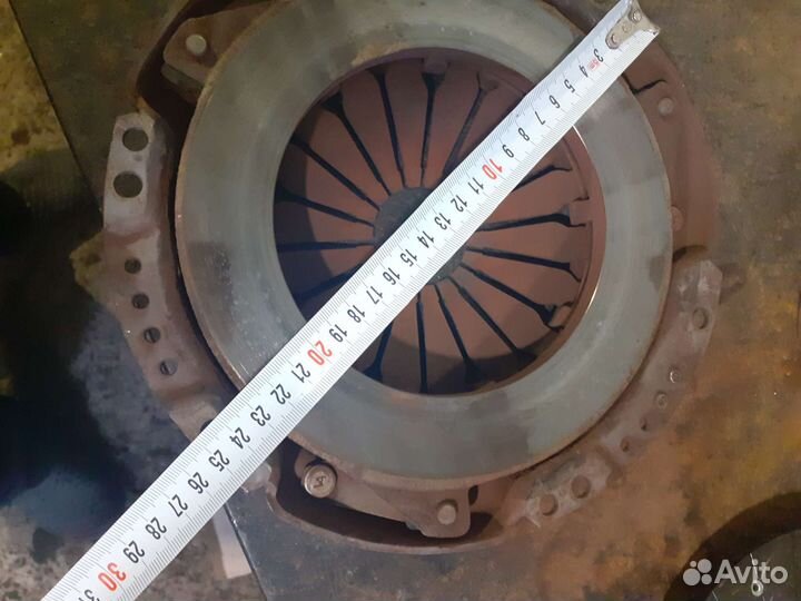 Корзина сцепления тойота