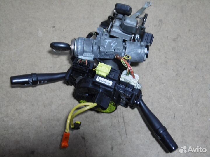 Подрулевые переключатели в сборе Тойота Авенсис 2