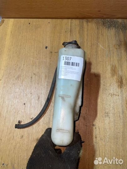 Бачок расширительный Toyota Land Cruiser Prado J90