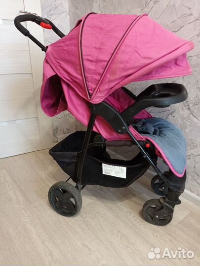 Прогулочная коляска