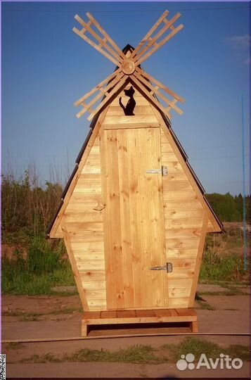 Уличный туалет с установкой KEY667