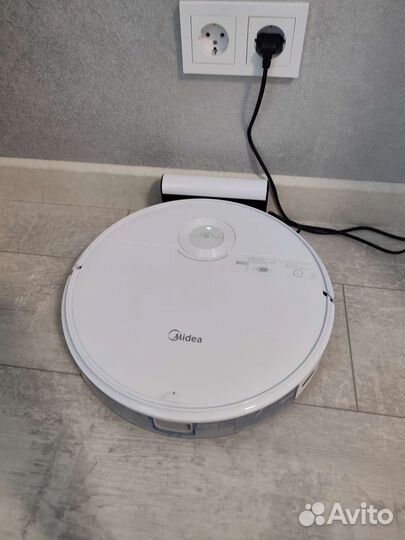 Робот пылесос