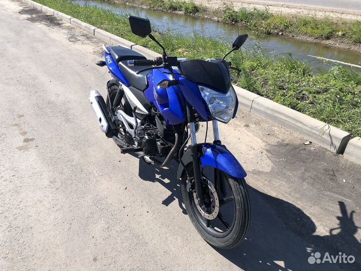 Мотоцикл 200 кубов