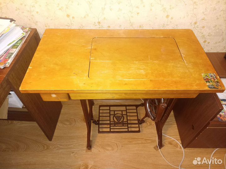 Швейная машина tikka