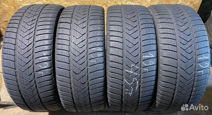 Pirelli Winter Sottozero 3 235/35 R20