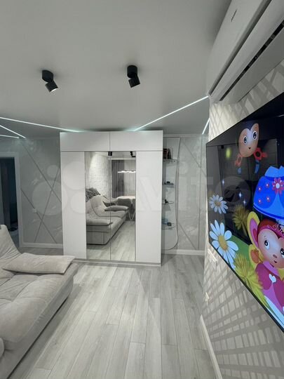 3-к. квартира, 60 м², 2/5 эт.