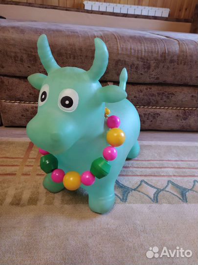 Игрушка прыгающая корова