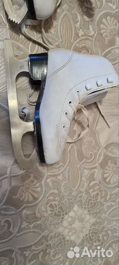 Коньки фигурные детские 29 размер