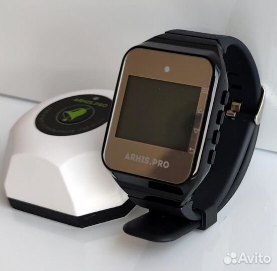 Кнопка вызова официанта, часы-пейджер персонала