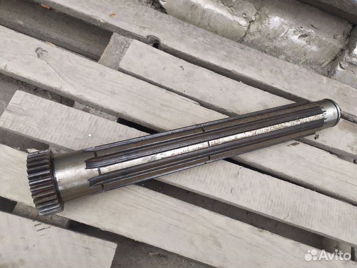 Вал на трактор хтз Т-150