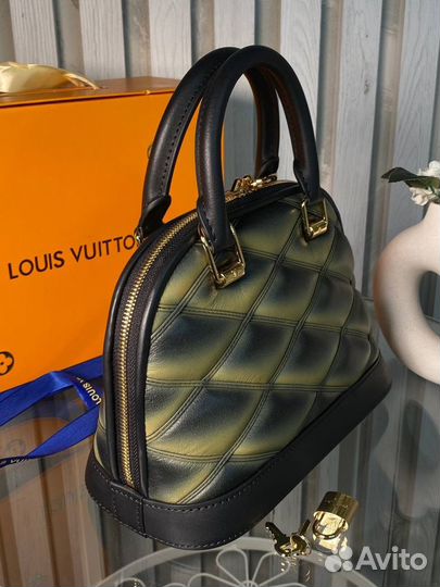 Сумка louis vuitton