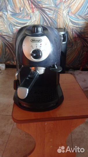 Кофеварка delonghi