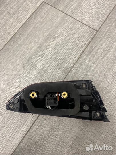 Фонарь внутренний правый Volkswagen Polo 6 Лифтбек