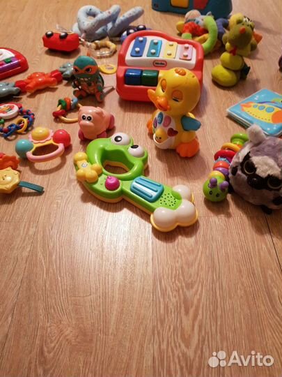 Развивающие игрушки пакетом