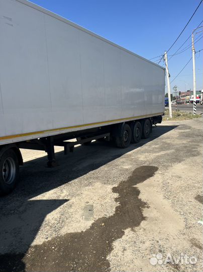 Полуприцеп шторно-бортовой Kogel SN24, 2012