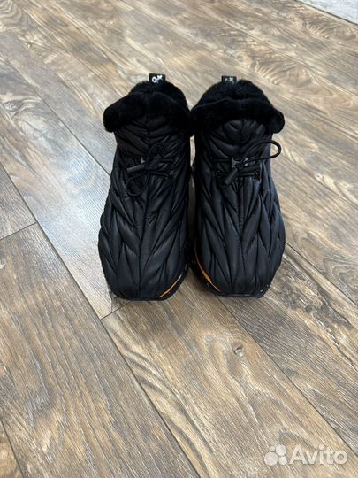 Зимняя обувь женская