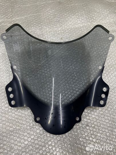 Стекло новое Suzuki gsxr1000 K5-K6