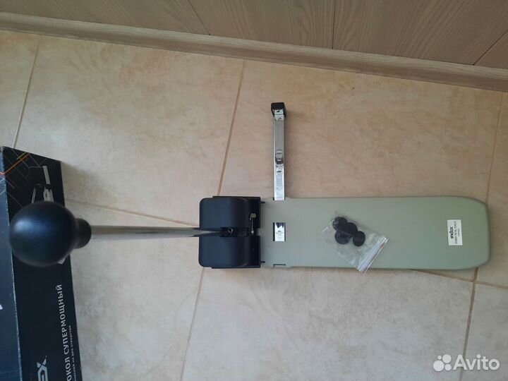 Дырокол на 2 отверстия