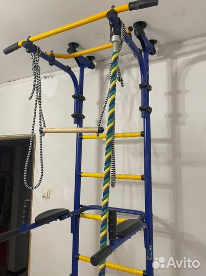 Детская шведская стенка