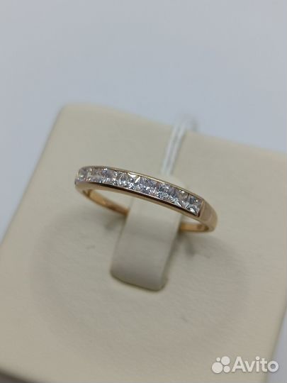 Золотое кольцо 585 пробы/ Р-р 17,5/ Вес 1,3 г