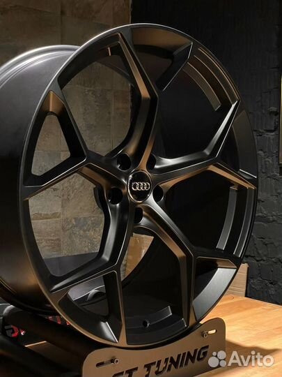 Новые литые диски Audi R21 5x112