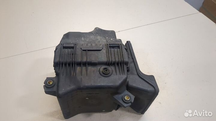 Корпус воздушного фильтра Mitsubishi Lancer 9, 2005