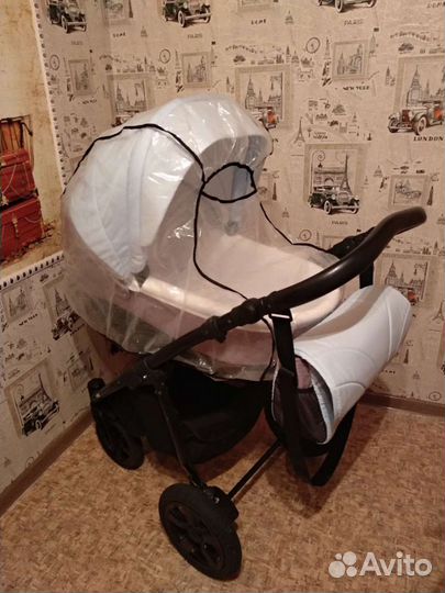 Коляска Zippy Tutis 2 в 1 первый автомобиль малыша