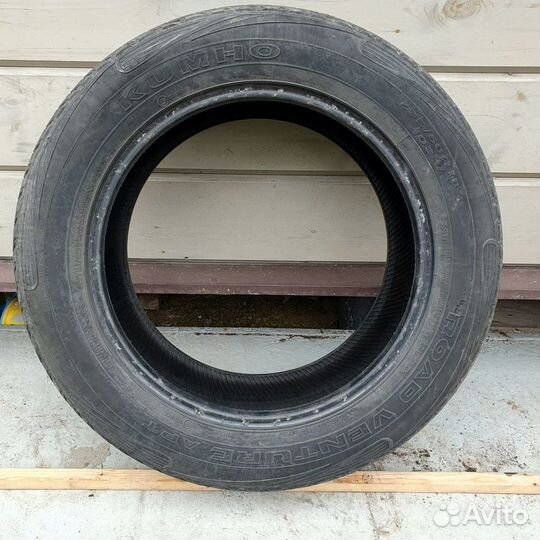 Kumho Road Venture APT KL51 235/60 R18 103