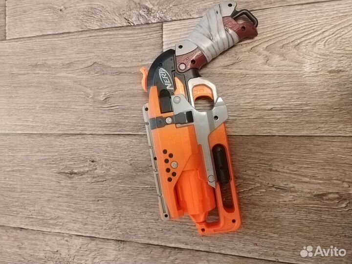 Бластер Nerf Zombie Strike Hammer pistolet