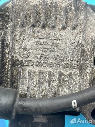 Катушка зажигания модуль 032905106B