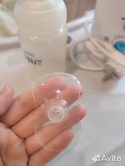 Молокоотсос avent