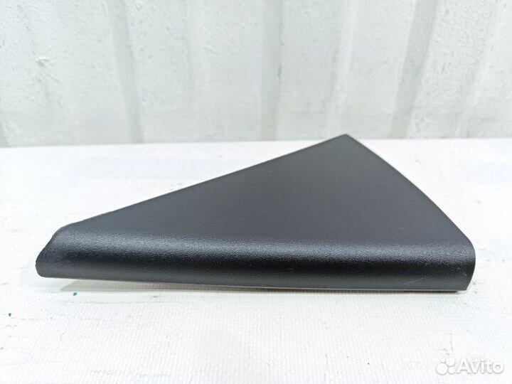 Накладка двери задняя правая Kia Seltos SP2 2020