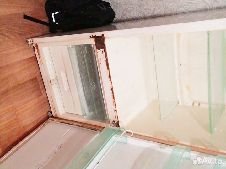 Холодильник б/у