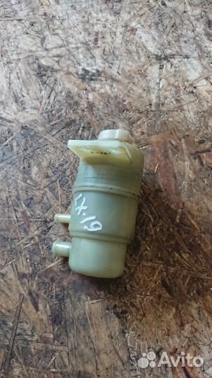 Бачок гидроусилителя Mitsubishi Lancer 10 4B11